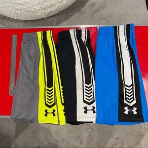 Under Armour Boys Shorts Lot 3 size youth medium